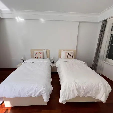 Secure, Spacious, And Eclectic 1 To 3 Bedroom W Pool, Garden, Private Parking, Tennis Basketball Football Courts And Concierge Close To Istinye Park, Turkish Tennis Federation, And Acibadem Maslak Διαμέρισμα *