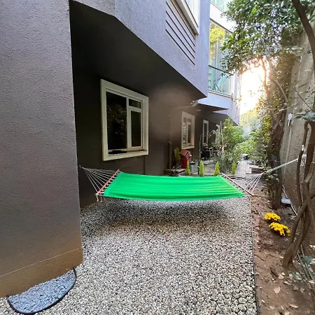 Secure, Spacious, And Eclectic 1 To 3 Bedroom W Pool, Garden, Private Parking, Tennis Basketball Football Courts And Concierge Close To Istinye Park, Turkish Tennis Federation, And Acibadem Maslak Διαμέρισμα *