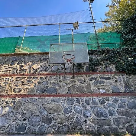 Secure, Spacious, And Eclectic 1 To 3 Bedroom W Pool, Garden, Private Parking, Tennis Basketball Football Courts And Concierge Close To Istinye Park, Turkish Tennis Federation, And Acibadem Maslak