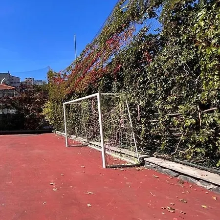 Secure, Spacious, And Eclectic 1 To 3 Bedroom W Pool, Garden, Private Parking, Tennis Basketball Football Courts And Concierge Close To Istinye Park, Turkish Tennis Federation, And Acibadem Maslak Διαμέρισμα Κωνσταντινούπολη