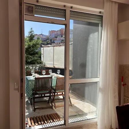 Secure, Spacious, And Eclectic 1 To 3 Bedroom W Pool, Garden, Private Parking, Tennis Basketball Football Courts And Concierge Close To Istinye Park, Turkish Tennis Federation, And Acibadem Maslak * Κωνσταντινούπολη