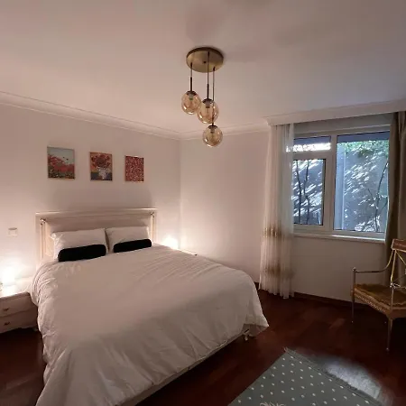 Secure, Spacious, And Eclectic 1 To 3 Bedroom W Pool, Garden, Private Parking, Tennis Basketball Football Courts And Concierge Close To Istinye Park, Turkish Tennis Federation, And Acibadem Maslak Κωνσταντινούπολη